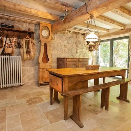 빌라 Le Cellier Choranche